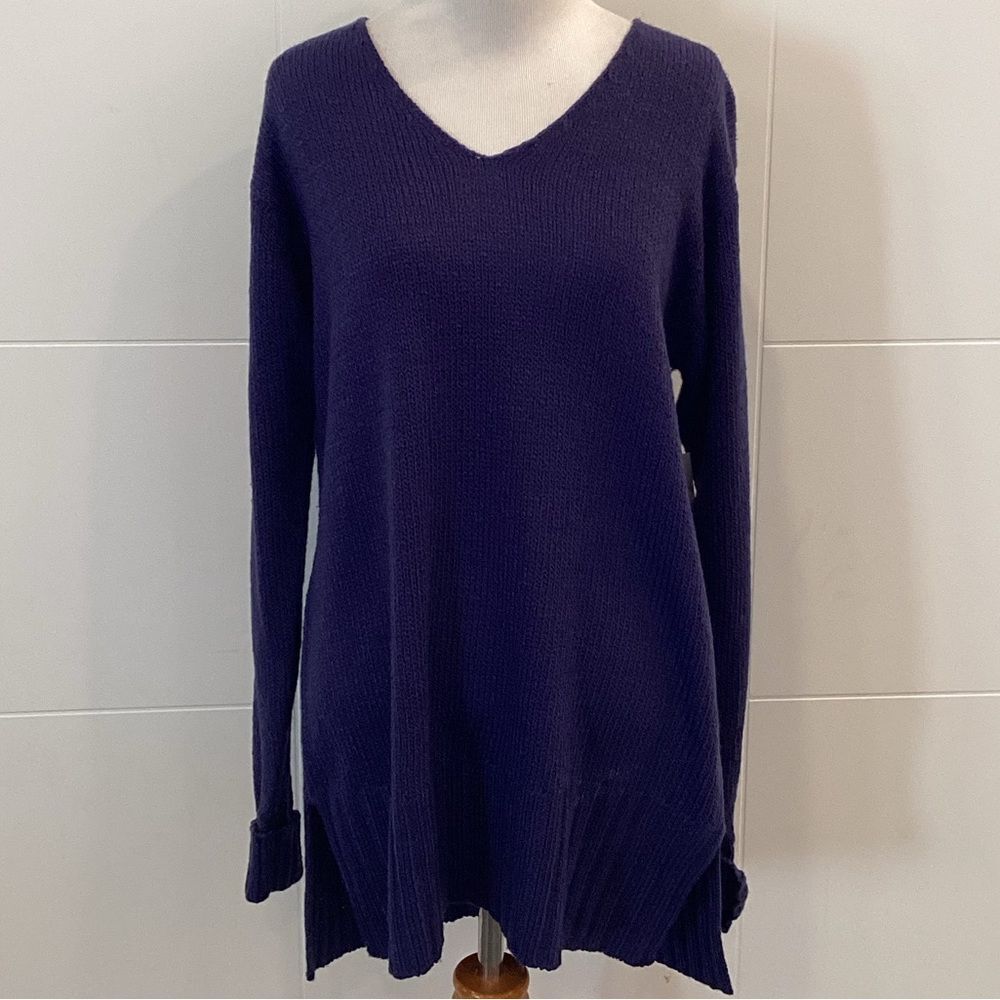 NWT Vintage Carolyn Taylor V-Neck Sweater in Deep Purple